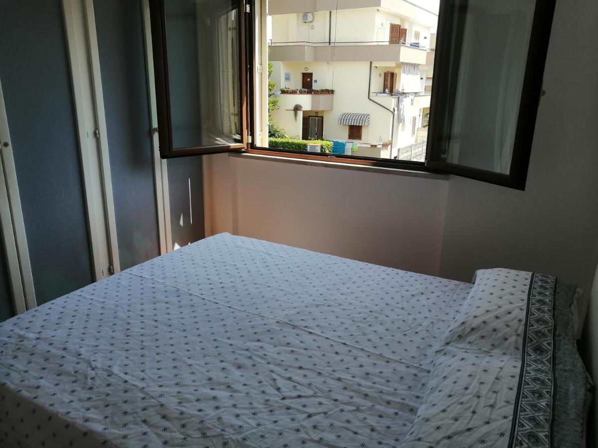 B&Bsantateresa Anzio Bagian luar foto